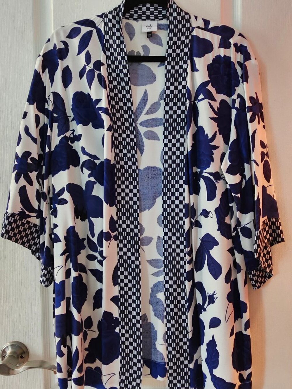 VINTAGE CAbi Botanical Floral Kimono Style #5661 Sz XS/S